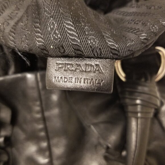 Prada Nappa Ruffle Hobo bag - Picture 3 of 13